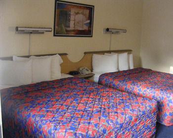 Q Lodging Extended Stay San Antonio Buitenkant foto